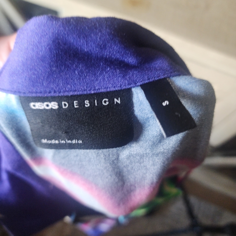 ASOS Y2k Anime Graphic Button-Up Shirt | Neon Manga Print | Bold Streetwear Top - Picture 8 of 8